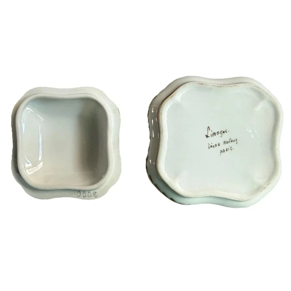 Limoges‎ Porcelain Trinket Box – Décor Madaug Paris – Floral & Gold Lattice